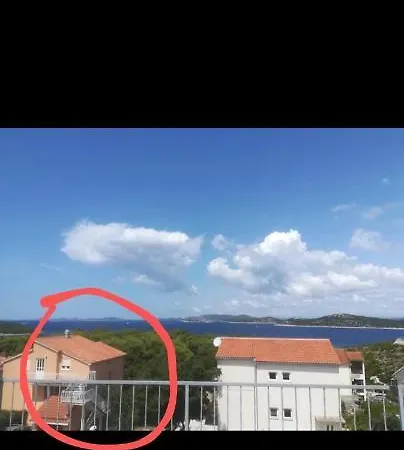 Apartman Near The Sea Bilo *