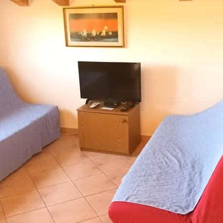 Apartman Near The Sea Bilo *