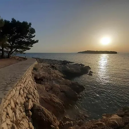 Near The Sea Bilo Apartman *
